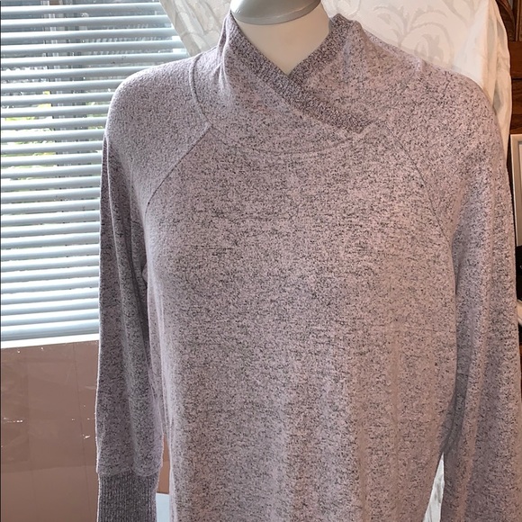 Reitman’s Hyba soft sweater - Picture 1 of 12